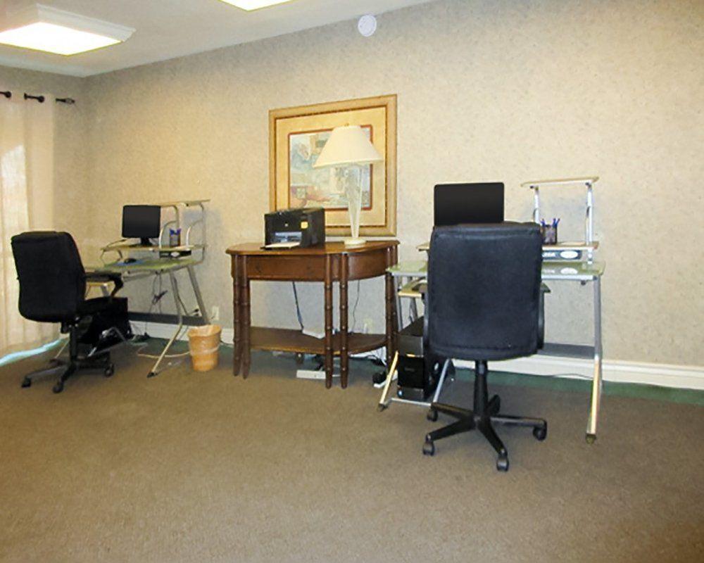 Econo Lodge Inn & Suites Joplin Buitenkant foto
